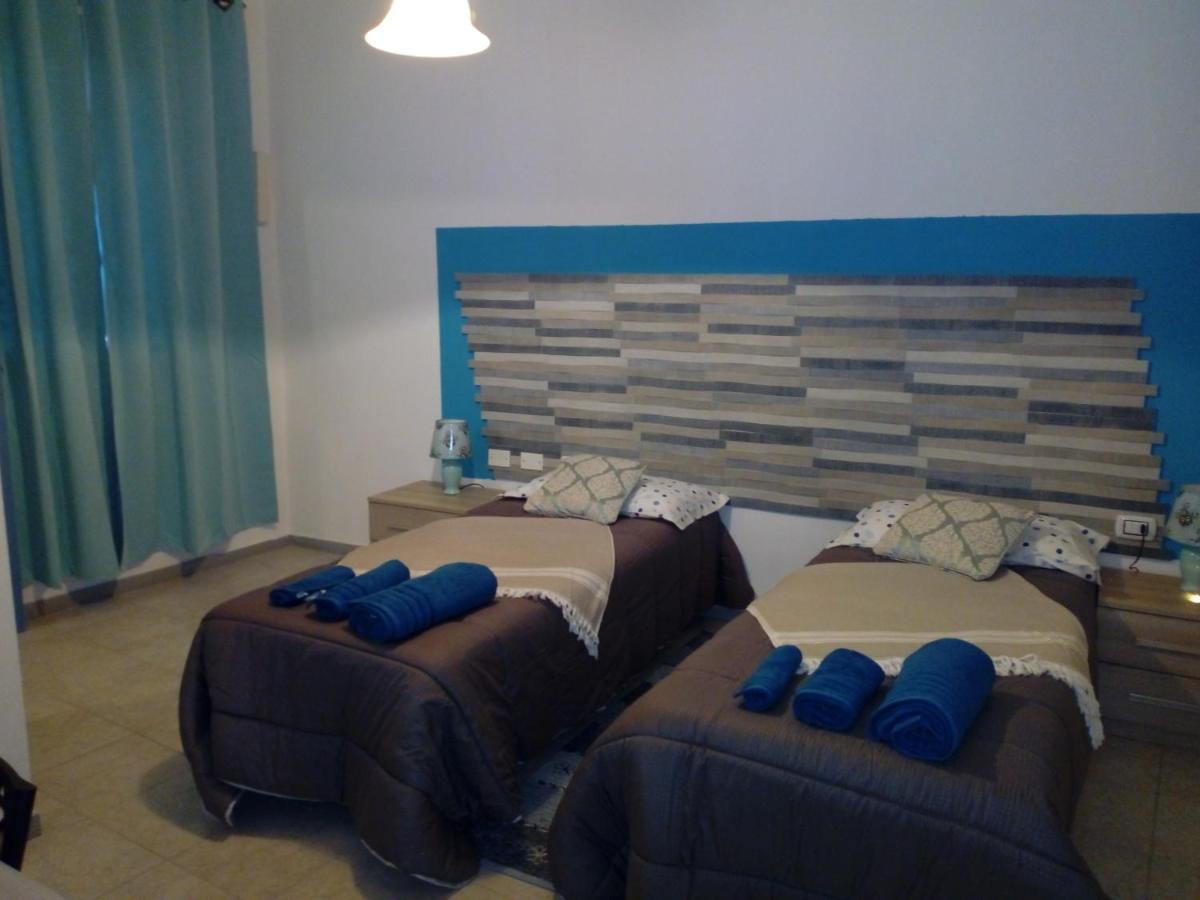 B&B Dell' Abbaddu ซัสซารี ภายนอก รูปภาพ
