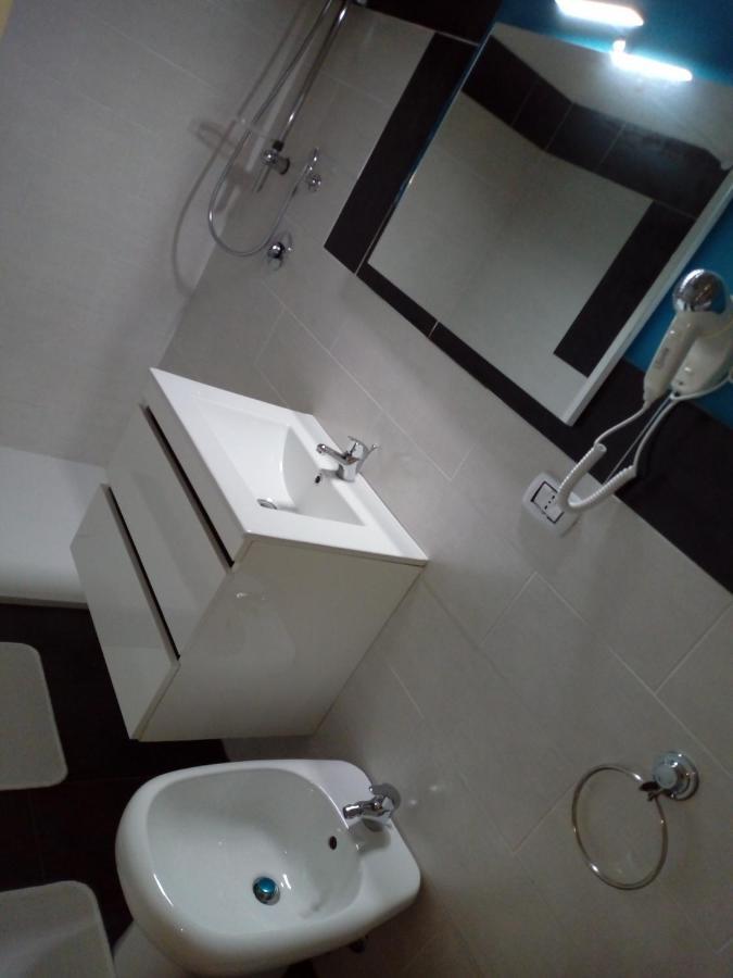 B&B Dell' Abbaddu ซัสซารี ภายนอก รูปภาพ